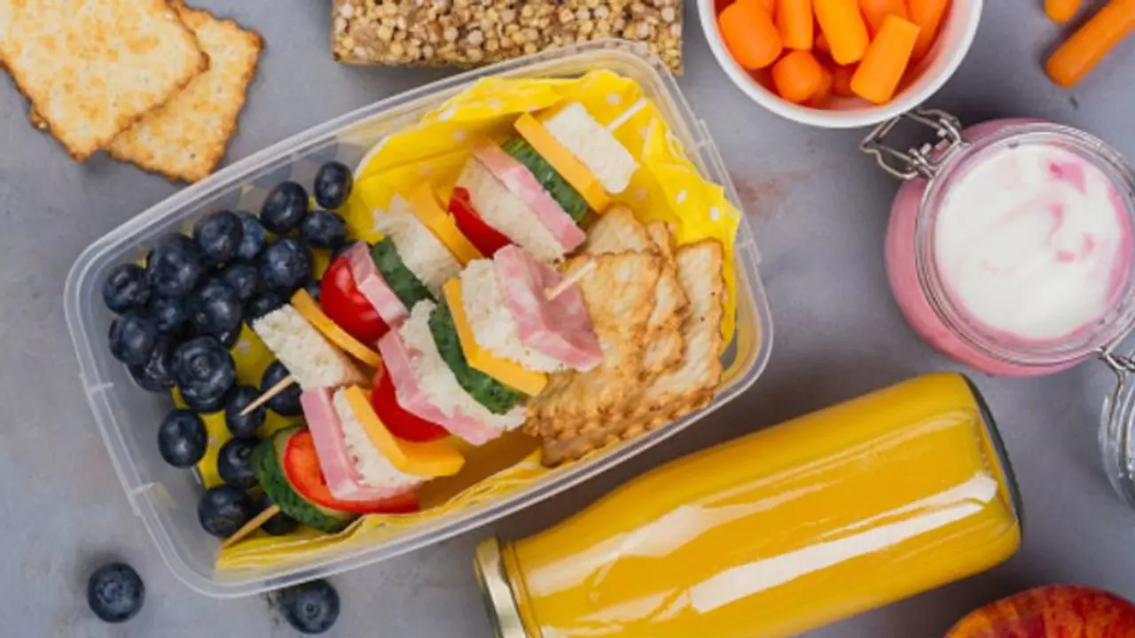 সময় বাঁচিয়ে লাঞ্চে রাখুন ভরপুর পুষ্টি, বেছে নিন স্বাস্থ্যকর এই পদগুলি