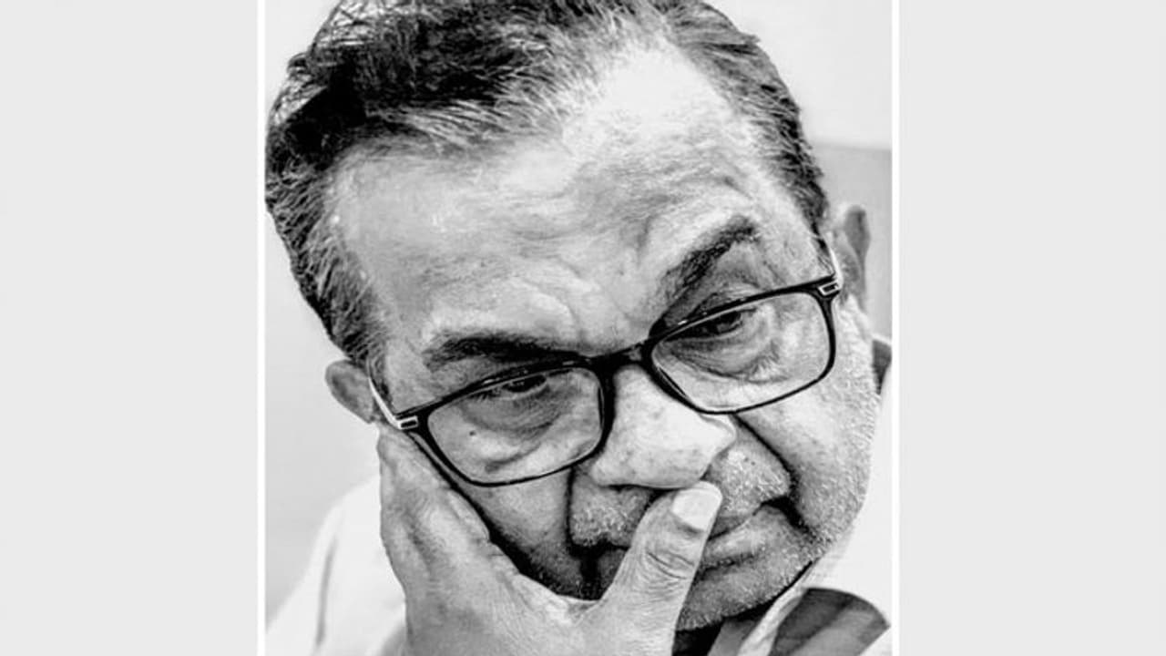 షాకిచ్చే లుక్ లో కమెడియన్ బ్రహ్మానందం!