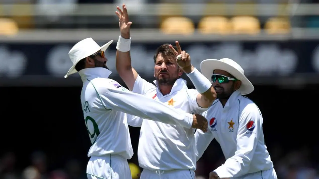 SL vs PAK 2022, Galle Test: Yasir Shah's 'Ball of the Century' moment (WATCH) SL vs PAK 2022, Galle Test: Yasir Shah's 'Ball of the Century' moment (WATCH)