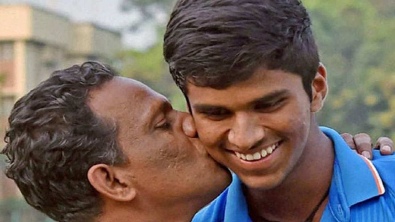 தமிழ்நாடு அணியின் மானத்தை தனி ஒருவனாக காப்பாற்றிய வாஷிங்டன் சுந்தர்.. எளிய இலக்கையே கஷ்டப்பட்டு அடித்த கொடுமை தமிழ்நாடு அணியின் மானத்தை தனி ஒருவனாக காப்பாற்றிய வாஷிங்டன் சுந்தர்.. எளிய இலக்கையே கஷ்டப்பட்டு அடித்த கொடுமை