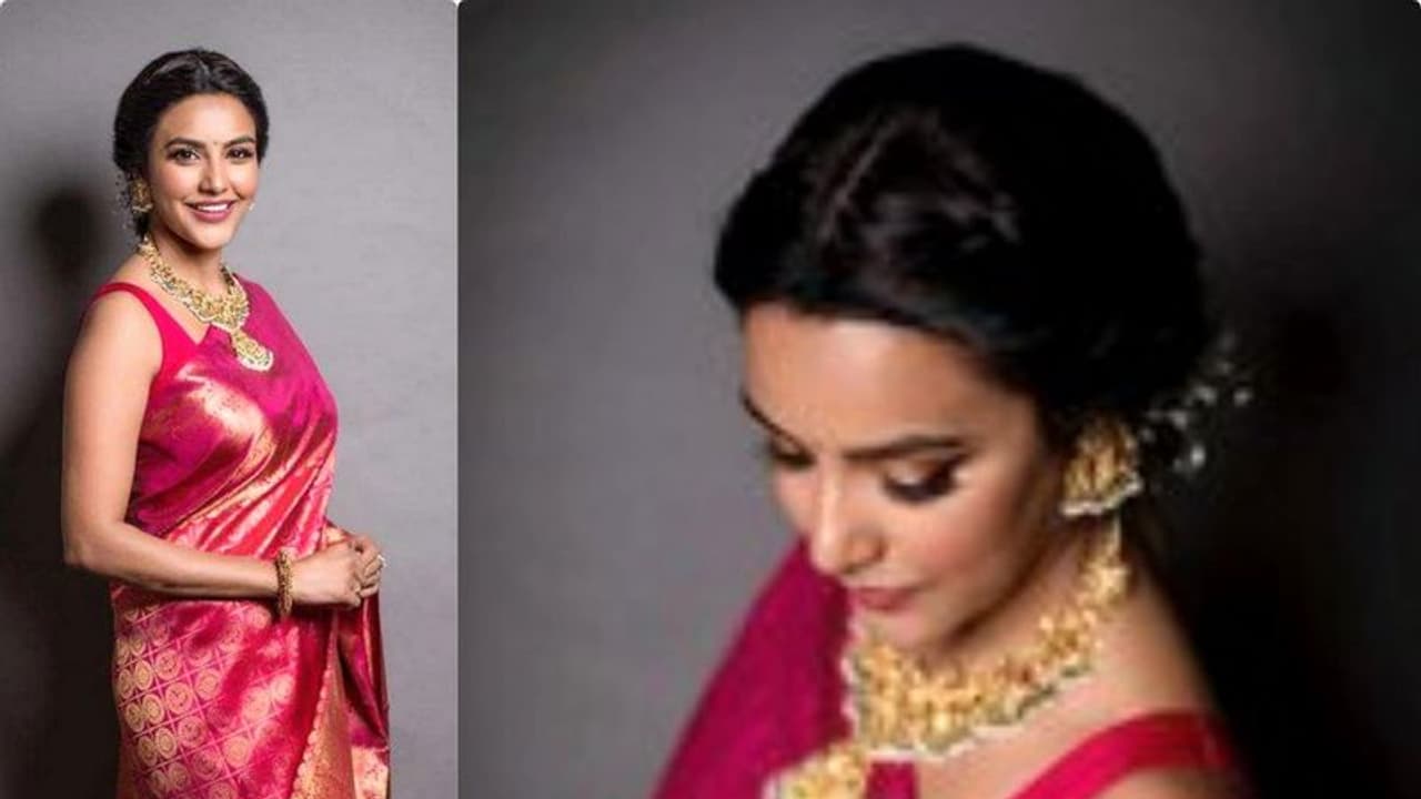 முதலமைச்சர் விழாவில் கவனம் ஈர்த்த ப்ரியா ஆனந்த்... பிங்க் நிற பட்டுச் சோலையில் கொள்ளை அழகு... வைரலாகும் புகைப்படங்கள்...! முதலமைச்சர் விழாவில் கவனம் ஈர்த்த ப்ரியா ஆனந்த்... பிங்க் நிற பட்டுச் சோலையில் கொள்ளை அழகு... வைரலாகும் புகைப்படங்கள்...!