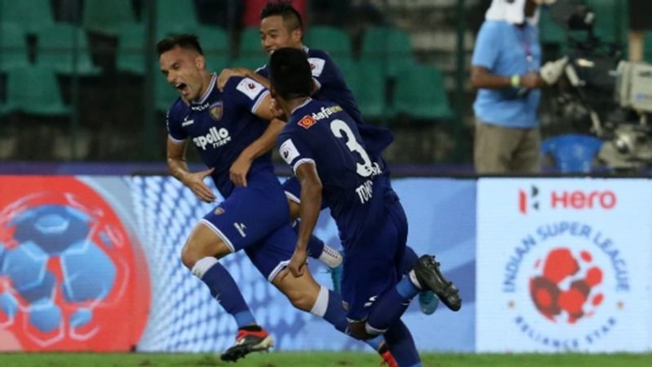 ഇഞ്ചുറി സമയത്ത് മൂന്ന് ഗോളുകള്; ഐഎസ്എല്ലില് ഹൈദരാബാദിനെതിരെ ചെന്നൈയിന് ജയം ഇഞ്ചുറി സമയത്ത് മൂന്ന് ഗോളുകള്; ഐഎസ്എല്ലില് ഹൈദരാബാദിനെതിരെ ചെന്നൈയിന് ജയം