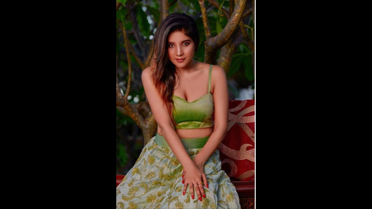 இதுக்கு போடாமலே இருக்கலாம்... ஓவர் கிளாமர் டிரெஸில் பிக்பாஸ் சாக்ஷி... மரண பங்கம் செய்யும் நெட்டிசன்கள்...! இதுக்கு போடாமலே இருக்கலாம்... ஓவர் கிளாமர் டிரெஸில் பிக்பாஸ் சாக்ஷி... மரண பங்கம் செய்யும் நெட்டிசன்கள்...!