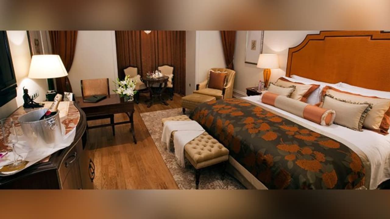 new gst rates: ஹோட்டல் ரூம்,இனி காஸ்ட்லிதான்! இன்று முதல் 12% ஜிஎஸ்டி வரி அமல்: வரியில்லாத ஹோட்டல் எது? new gst rates: ஹோட்டல் ரூம்,இனி காஸ்ட்லிதான்! இன்று முதல் 12% ஜிஎஸ்டி வரி அமல்: வரியில்லாத ஹோட்டல் எது?