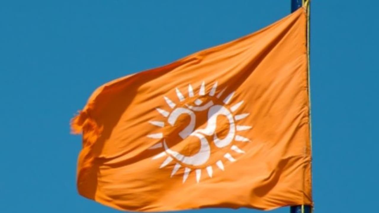 হিন্দু ধর্মের এই নিয়মগুলির রয়েছে বৈজ্ঞানিক ব্যাখা হিন্দু ধর্মের এই নিয়মগুলির রয়েছে বৈজ্ঞানিক ব্যাখা