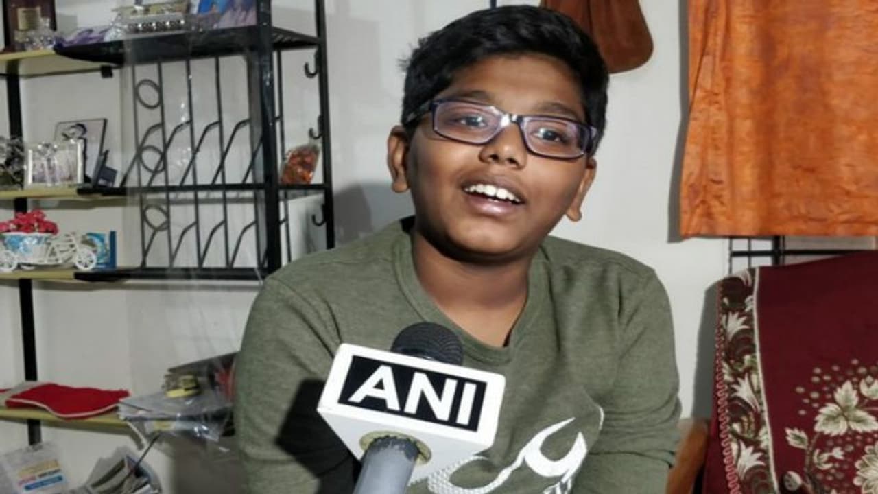 छोटी उम्र में कोडिंग सीख 12 साल की उम्र में सांटिस्ट बना सिद्धार्थ, सॉफ्टवेयर कंपनी ने दिया जॉब छोटी उम्र में कोडिंग सीख 12 साल की उम्र में सांटिस्ट बना सिद्धार्थ, सॉफ्टवेयर कंपनी ने दिया जॉब