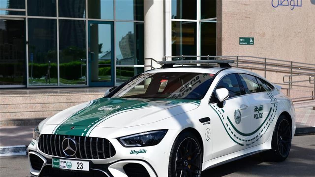 നഷ്ടപ്പെട്ട മൊബൈല്‍ ഫോണ്‍ ഉടമയ്ക്ക് ഫ്രാന്‍സിലേക്ക് അയച്ചുകൊടുത്ത് ദുബായ് പൊലീസ്