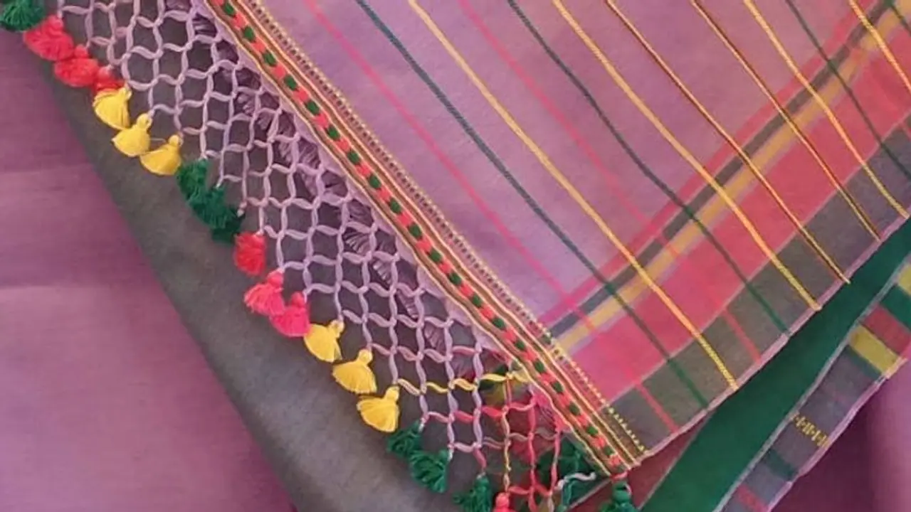 'അസുഖങ്ങളൊഴിവാക്കാന് ആയുര്വേദിക് സാരി' 'അസുഖങ്ങളൊഴിവാക്കാന് ആയുര്വേദിക് സാരി'