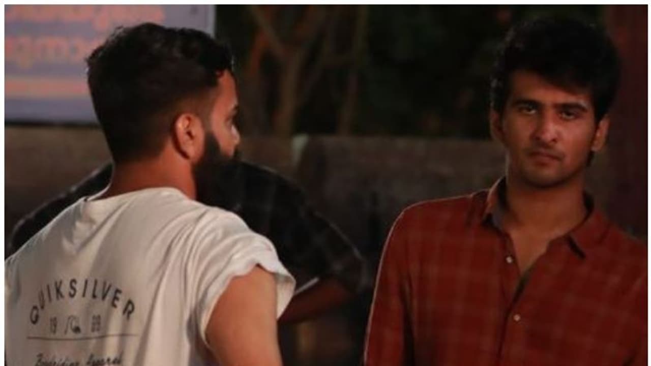 ഞങ്ങളോട് സൗഹാർദ്ദപരമായാണ് ഷെയിൻ ഇടപെട്ടത്, പ്രശ്നങ്ങള് പരിഹരിക്കണമെന്നും ഇഷ്കിന്റെ സംവിധായകൻ ഞങ്ങളോട് സൗഹാർദ്ദപരമായാണ് ഷെയിൻ ഇടപെട്ടത്, പ്രശ്നങ്ങള് പരിഹരിക്കണമെന്നും ഇഷ്കിന്റെ സംവിധായകൻ