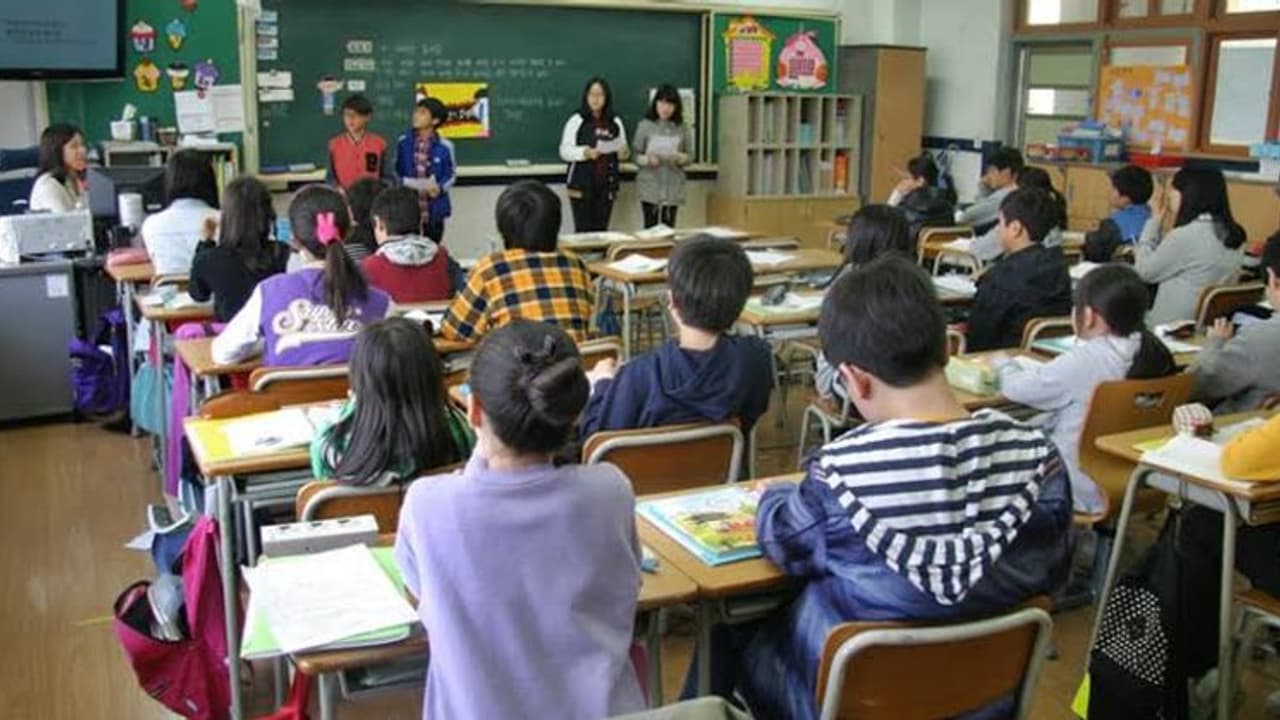 കുവൈത്തിലെ സ്വകാര്യ വിദ്യാലയങ്ങളിൽ ഈ വർഷവും ഫീസ് വർധനയില്ല കുവൈത്തിലെ സ്വകാര്യ വിദ്യാലയങ്ങളിൽ ഈ വർഷവും ഫീസ് വർധനയില്ല