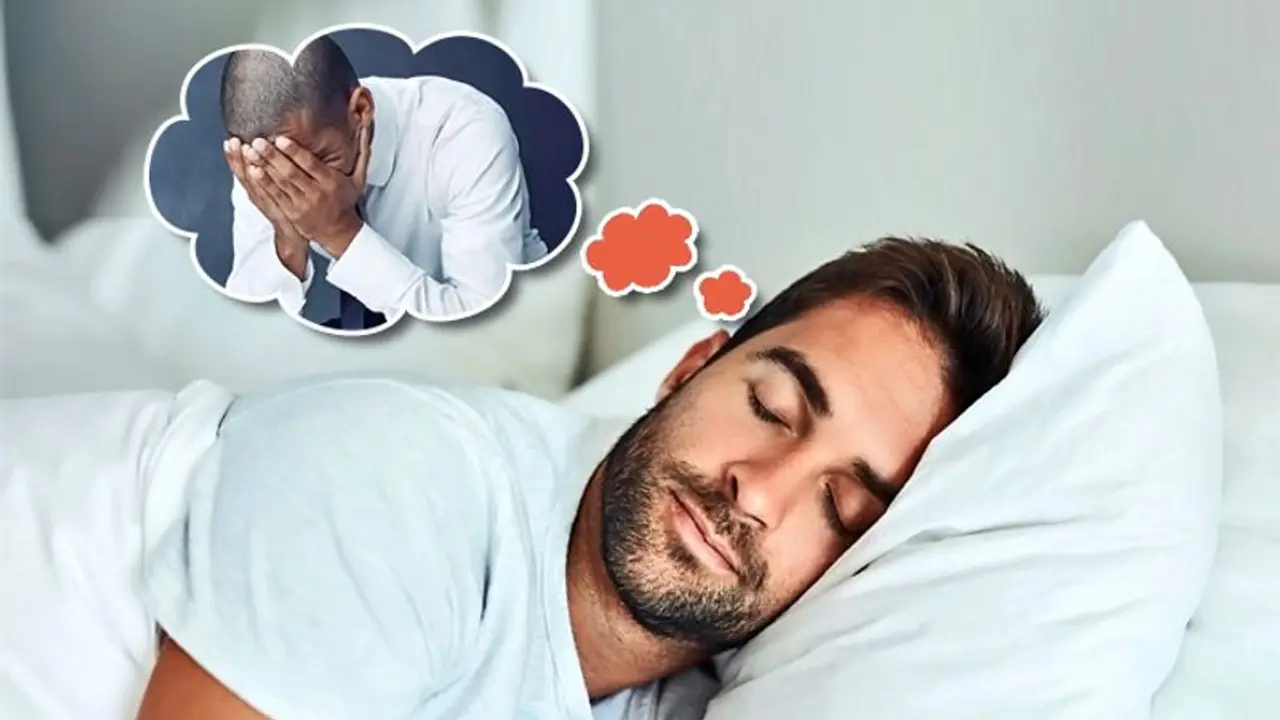 आने वाली मुसीबत के बारे में संकेत देते हैं ये 8 सपने, शुरू हो सकते हैं आपके बुरे दिन आने वाली मुसीबत के बारे में संकेत देते हैं ये 8 सपने, शुरू हो सकते हैं आपके बुरे दिन