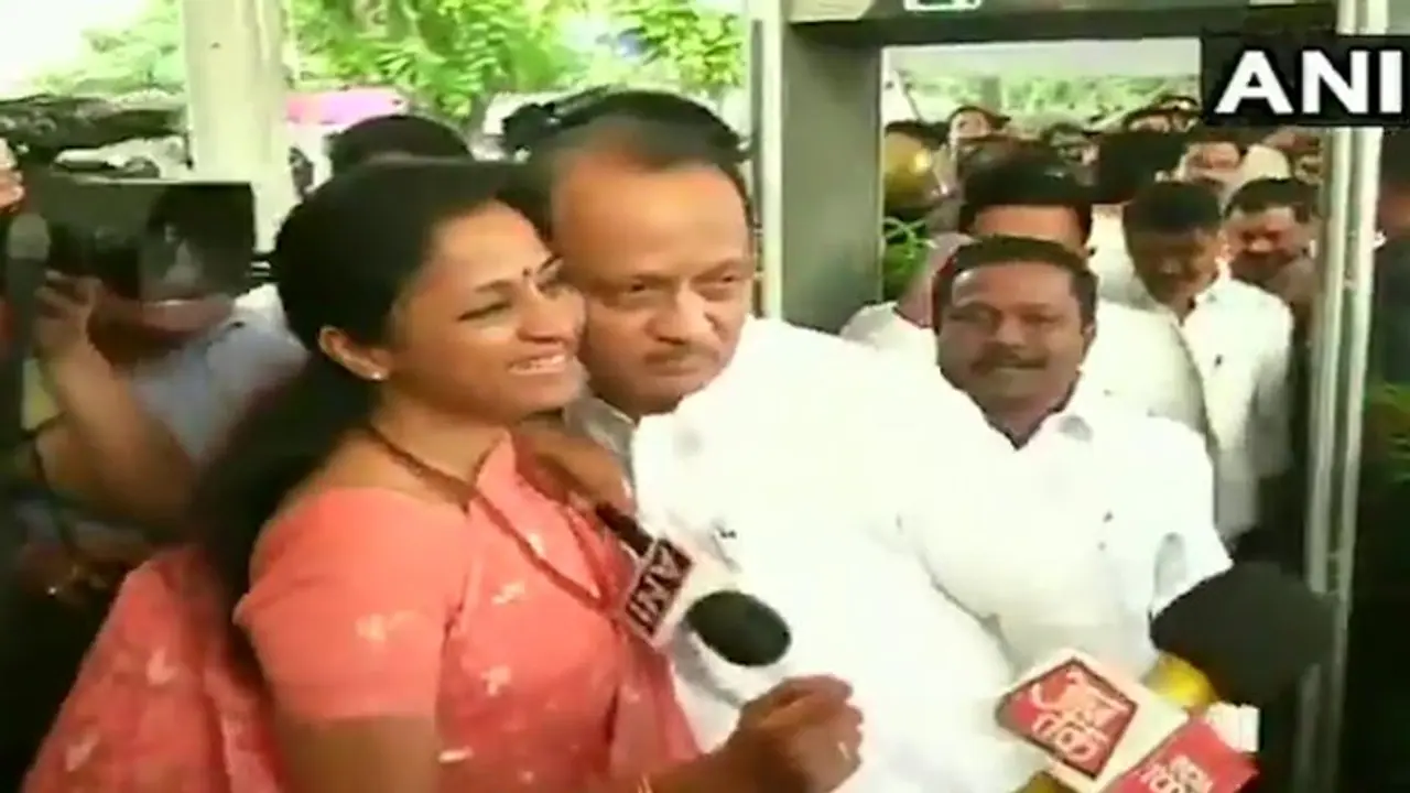 అన్నాచెల్లిలి అనుబంధం: అజిత్ పవార్ను హత్తుకున్న సుప్రియా సూలే అన్నాచెల్లిలి అనుబంధం: అజిత్ పవార్ను హత్తుకున్న సుప్రియా సూలే