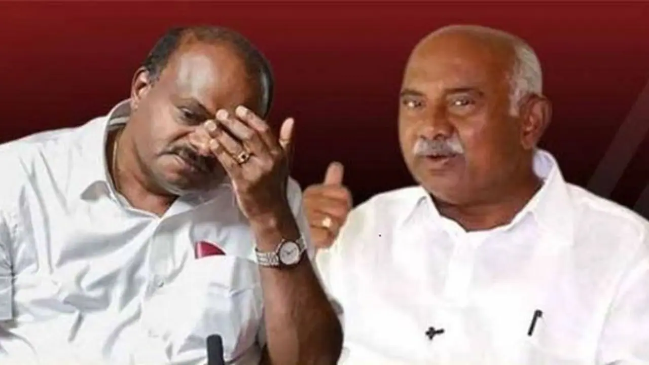 Karnataka by election: In a blow to Congress, Veerashaiva Mahasabha decides to support BJP candidates Karnataka by election: In a blow to Congress, Veerashaiva Mahasabha decides to support BJP candidates