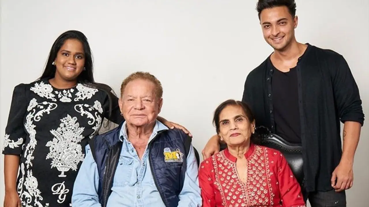 Salma Khan’s Biography | Birth | Marriage | Facts Salma Khan’s Biography | Birth | Marriage | Facts