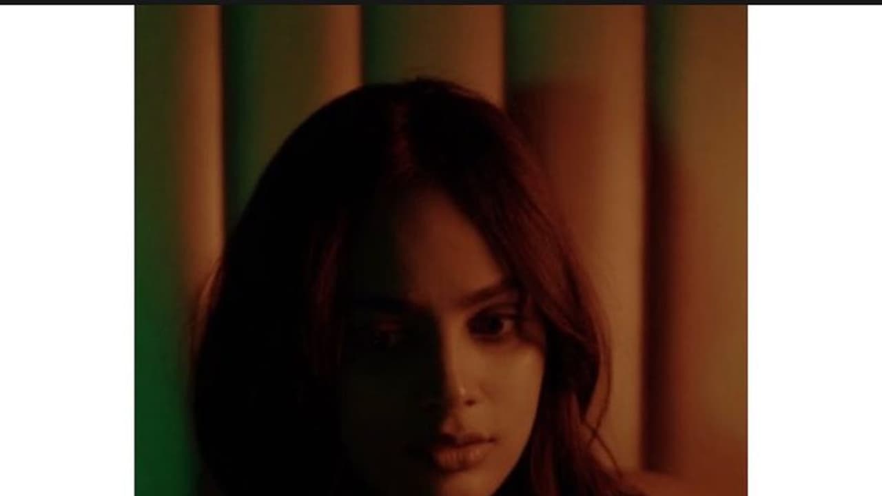 அடிக்கிற குளிருக்கு இப்படி ஒரு டிரஸ்... உள்ளாடையுடன் ஹாட் போஸ் கொடுத்த நந்திதா ஸ்வேதா... சோசியல் மீடியாவில் தீயாய் பரவும் புகைப்படம்...! அடிக்கிற குளிருக்கு இப்படி ஒரு டிரஸ்... உள்ளாடையுடன் ஹாட் போஸ் கொடுத்த நந்திதா ஸ்வேதா... சோசியல் மீடியாவில் தீயாய் பரவும் புகைப்படம்...!