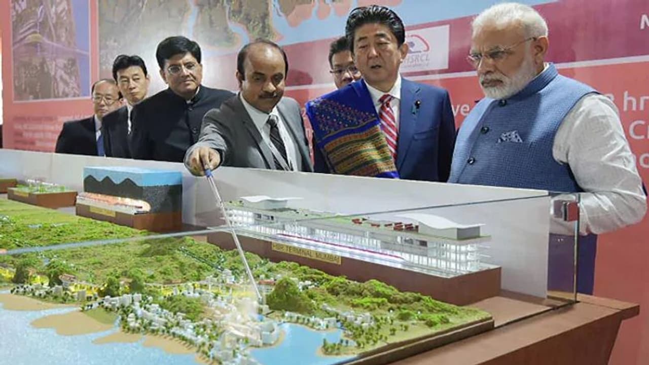 ರೈತರೇ ನಮ್ಮ ಆದ್ಯತೆ ಎಂದ ಶಿವಸೇನೆ, ಮೋದಿ ಬುಲೆಟ್‌ ರೈಲು ಯೋಜನೆಗೆ ವಿಘ್ನ!