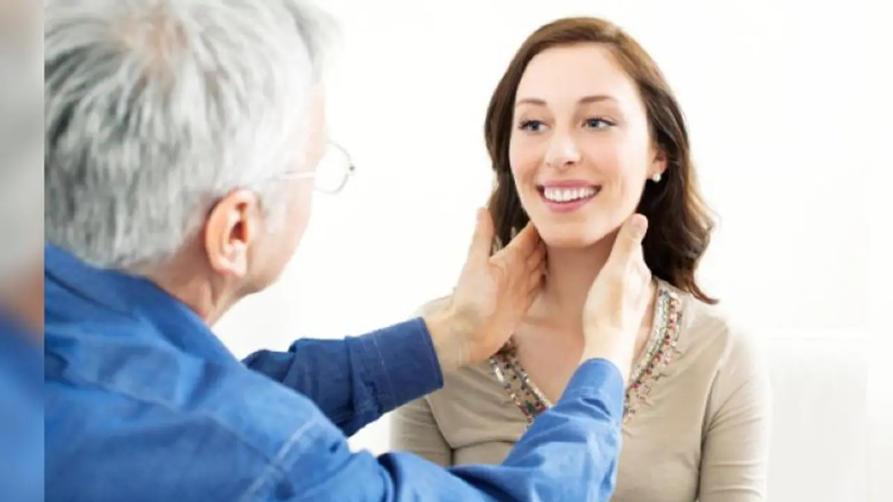 টনসিলের ব্যথায় কষ্ট পাচ্ছেন, সেরে উঠুন এই ঘরোয়া টোটকায়