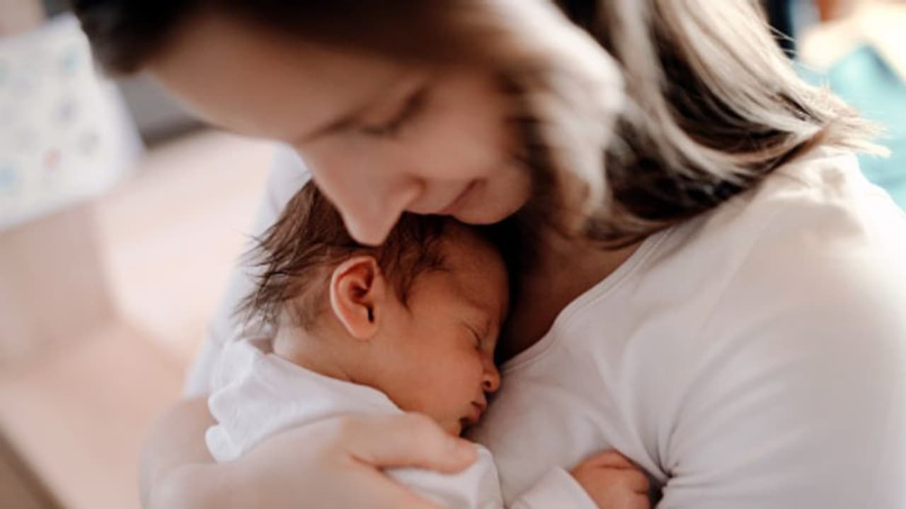 মা হিসেবে আপনি কেমন, জেনে নিন রাশি অনুযায়ী মা হিসেবে আপনি কেমন, জেনে নিন রাশি অনুযায়ী