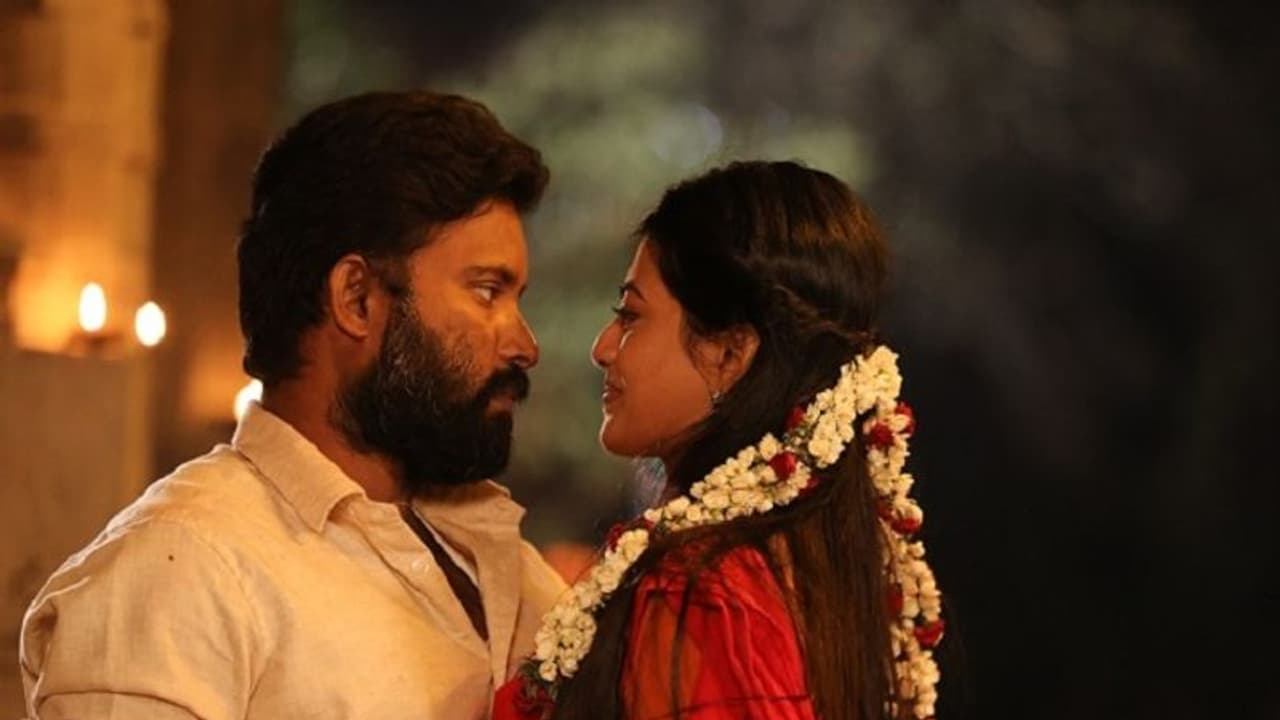 ஃபைனல் மிக்ஸிங்கும் முடிந்தது...! டிசம்பர் 6 க்கு ரெடியான பா.ரஞ்சித்தின் 'குண்டு'! ஃபைனல் மிக்ஸிங்கும் முடிந்தது...! டிசம்பர் 6 க்கு ரெடியான பா.ரஞ்சித்தின் 'குண்டு'!