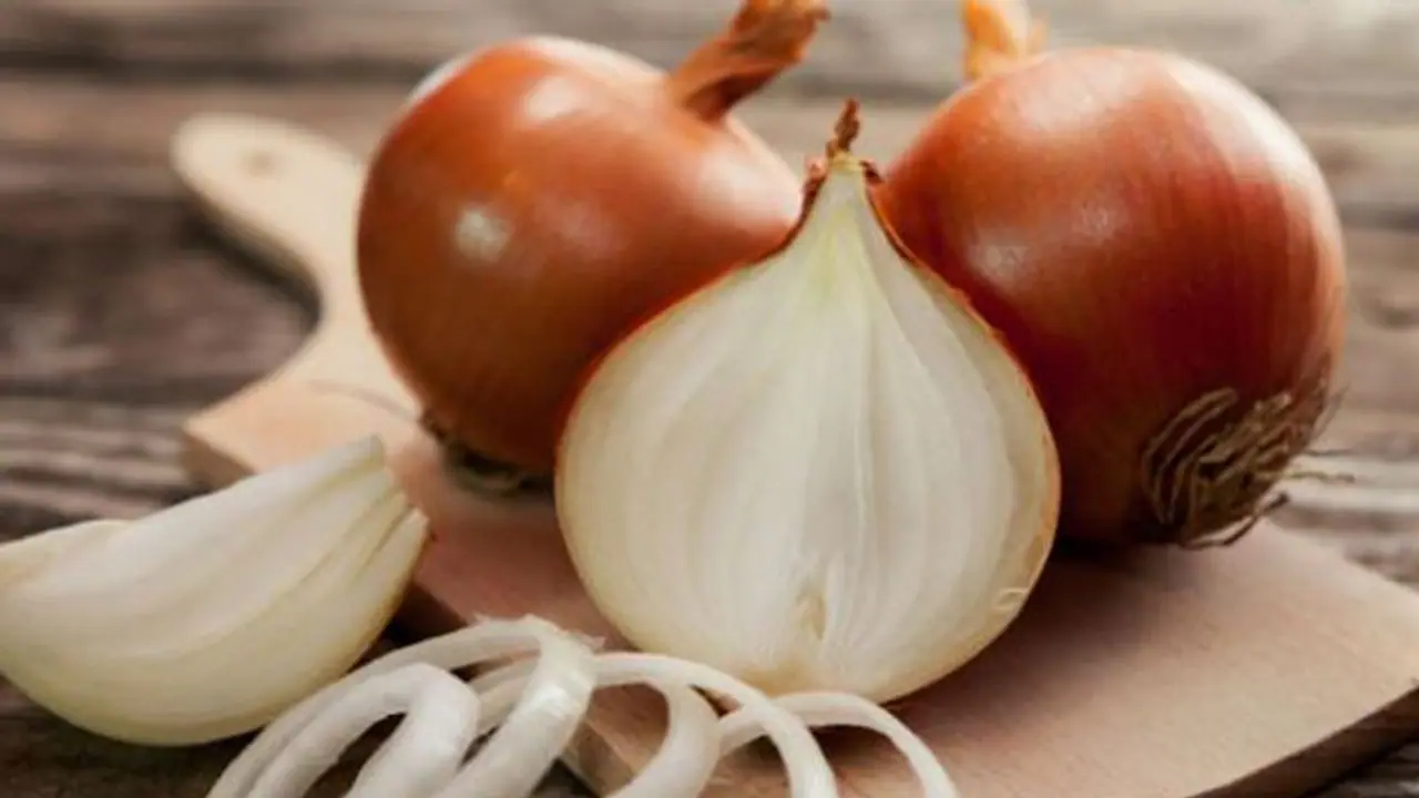 ಈರುಳ್ಳಿ ಬೆಳೆಯುವ ನಾಡಿಗೆ ಕಡಿಮೆ ಬೆಲೆಗೆ ಟರ್ಕಿ ಈರುಳ್ಳಿ ಲಗ್ಗೆ : ಬೆಲೆ ಎಷ್ಟಿದೆ?