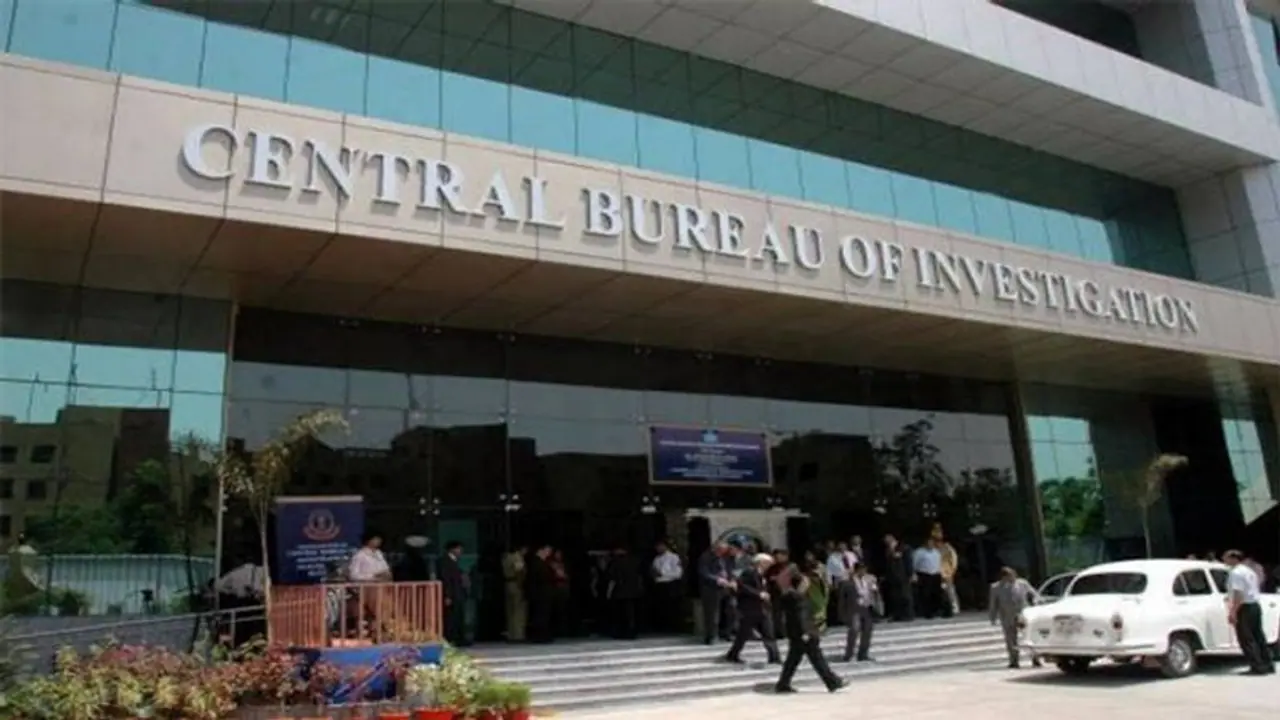 CBI, ED డైరెక్టర్ల పదవీ కాలం 5 ఏళ్లకు పొడగిస్తూ ఆర్ఢినెన్స్ తీసుకొచ్చిన కేంద్రం.. CBI, ED డైరెక్టర్ల పదవీ కాలం 5 ఏళ్లకు పొడగిస్తూ ఆర్ఢినెన్స్ తీసుకొచ్చిన కేంద్రం..