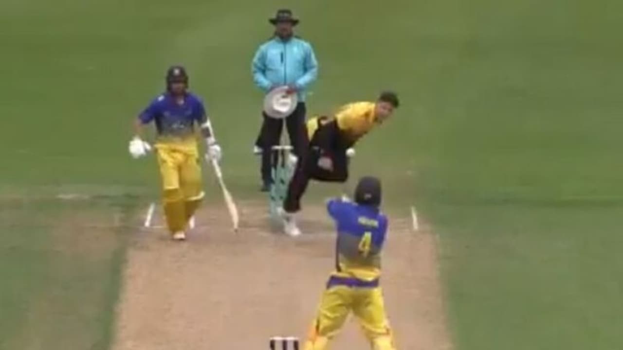 ఈ వింత షాట్ ను ఎప్పుడైనా కన్నారా విన్నారా... ఈ వింత షాట్ ను ఎప్పుడైనా కన్నారా విన్నారా...