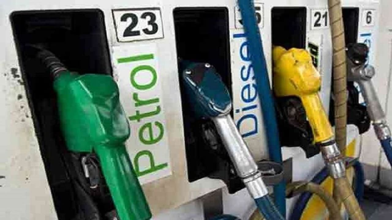 మళ్లీ పెరిగిన పెట్రోల్, డీజిల్ ధరలు మళ్లీ పెరిగిన పెట్రోల్, డీజిల్ ధరలు