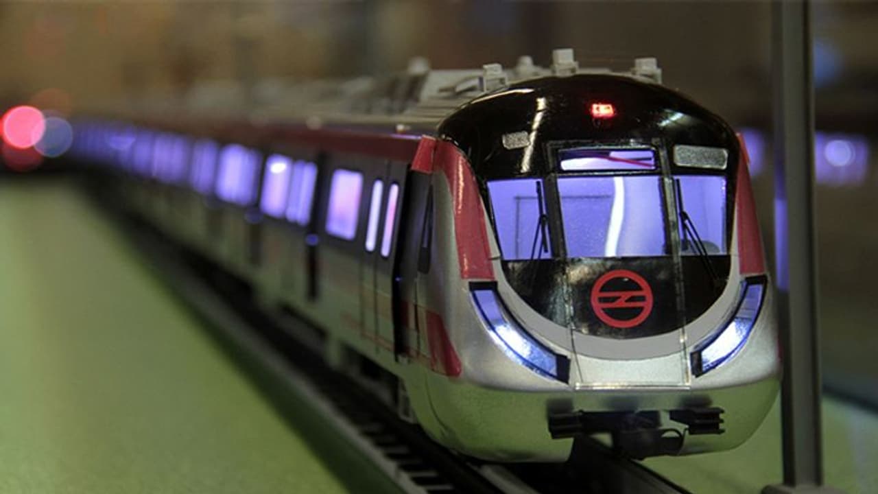 2024 तक श्रीनगर और जम्मू में दौड़ेगी मेट्रो 2024 तक श्रीनगर और जम्मू में दौड़ेगी मेट्रो