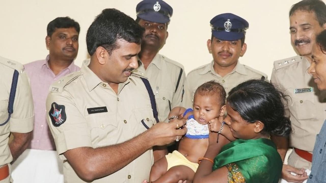 డబ్బుకోసం కొడుకునే కిడ్నాప్ చేసిన ప్రబుద్దుడు...