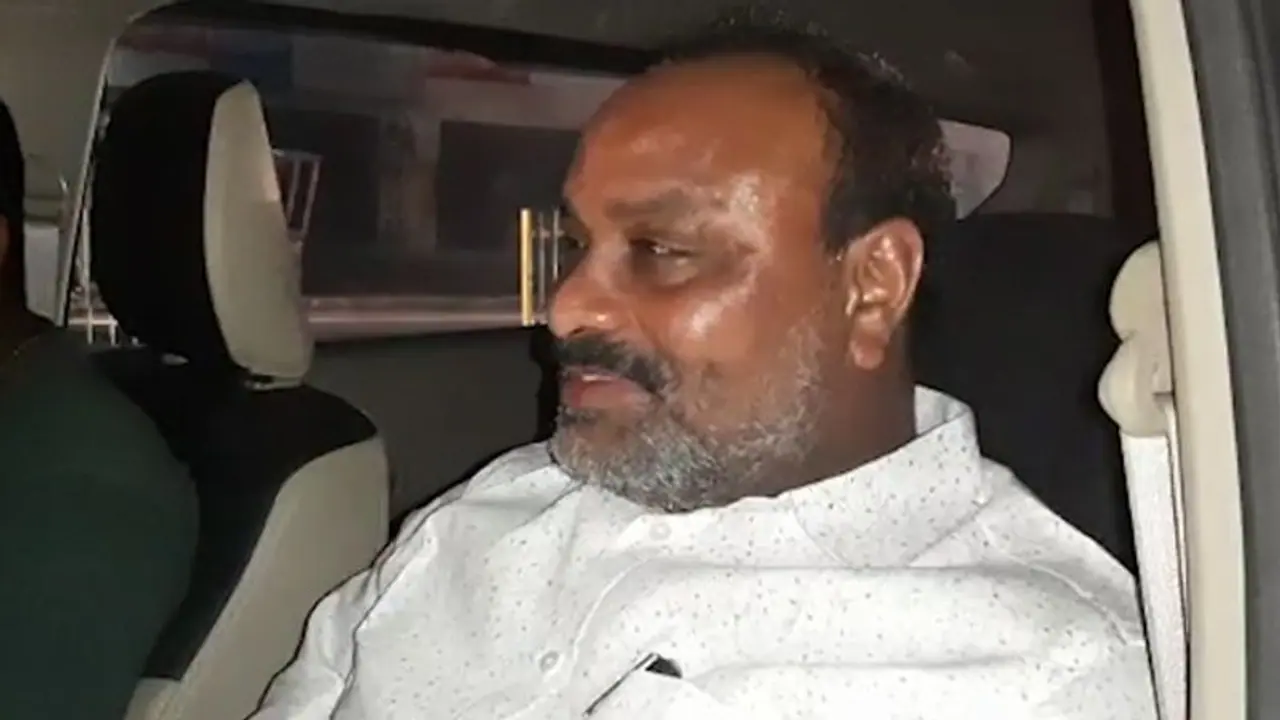 వైసీపీది దొంగ ఓట్ల, దొంగ నోట్ల విజయం.. అచ్చెన్నాయుడు వైసీపీది దొంగ ఓట్ల, దొంగ నోట్ల విజయం.. అచ్చెన్నాయుడు