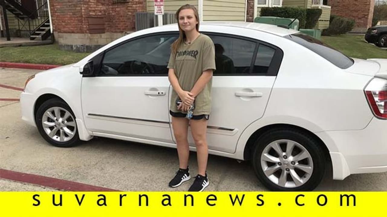 ದಿನವೂ 14 ಮೈಲು ನಡೆಯುವ ವೇಟರ್: ಕರುಣಾಜನಕ ಕತೆ ಕೇಳಿ ಕಾರ್ ಗಿಫ್ಟ್ ಮಾಡಿದ ದಂಪತಿ! ದಿನವೂ 14 ಮೈಲು ನಡೆಯುವ ವೇಟರ್: ಕರುಣಾಜನಕ ಕತೆ ಕೇಳಿ ಕಾರ್ ಗಿಫ್ಟ್ ಮಾಡಿದ ದಂಪತಿ!