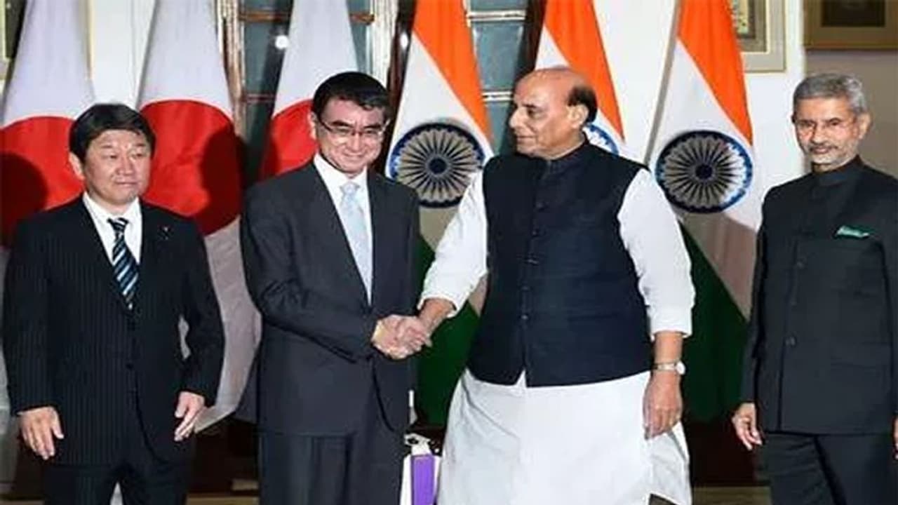 आतंक के खिलाफ लड़ रहे भारत को मिला जापान का साथ, पाकिस्तान को कहा आतंकियों पर ठोस कार्रवाई करो आतंक के खिलाफ लड़ रहे भारत को मिला जापान का साथ, पाकिस्तान को कहा आतंकियों पर ठोस कार्रवाई करो