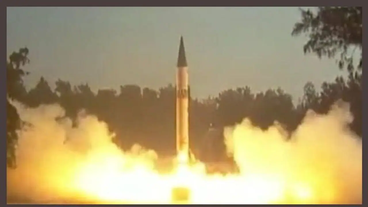 Agni 3: అగ్ని 3 బాలిస్టిక్ క్షిపణిని విజయవంతంగా పరీక్షించిన భారత్ Agni 3: అగ్ని 3 బాలిస్టిక్ క్షిపణిని విజయవంతంగా పరీక్షించిన భారత్