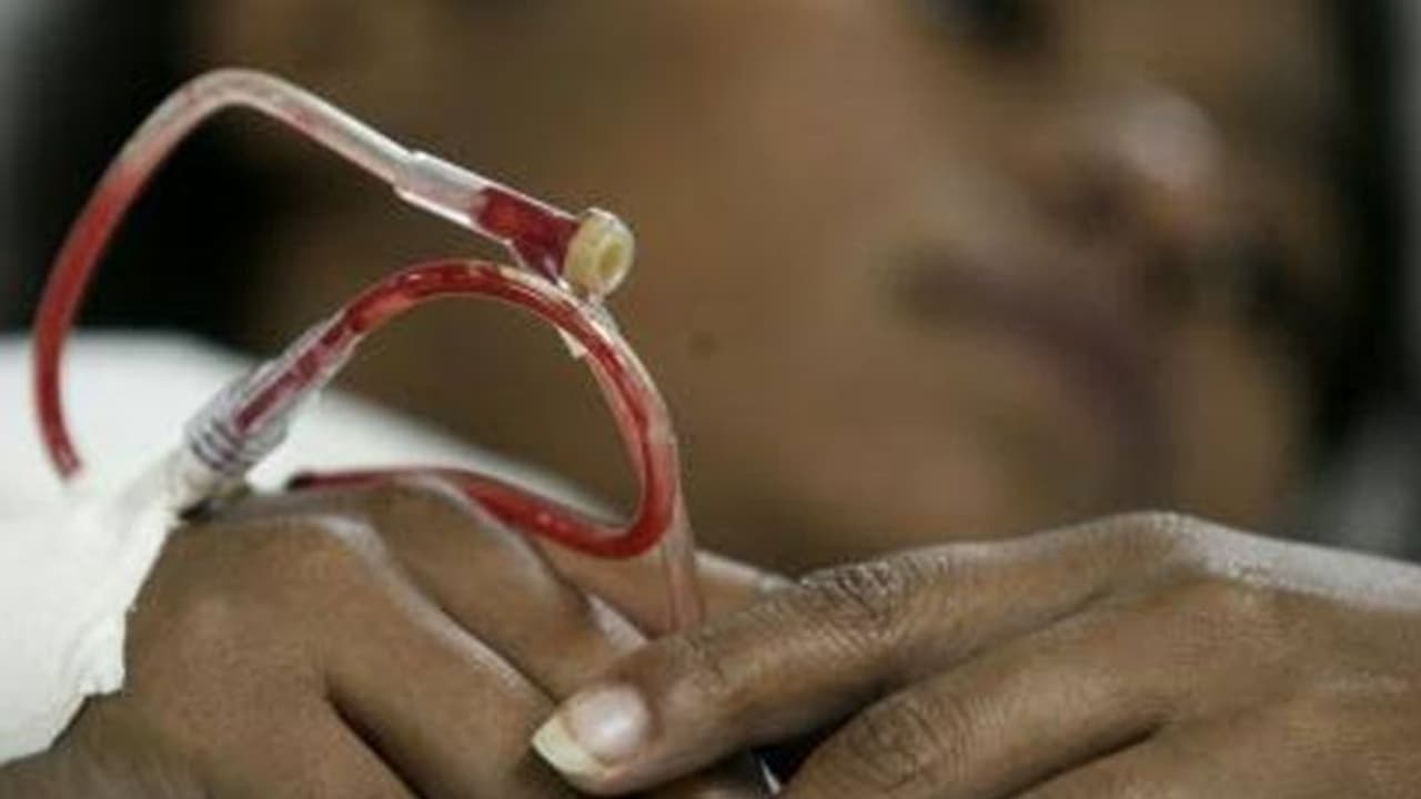 ಮೊದಲ ಬಾರಿ ಕೊರೋನಾಗೆ ಎಚ್ಐವಿ ಔಷಧ ಪ್ರಯೋಗ! ಮೊದಲ ಬಾರಿ ಕೊರೋನಾಗೆ ಎಚ್ಐವಿ ಔಷಧ ಪ್ರಯೋಗ!