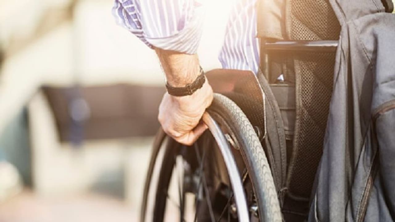 Chhattisgarh: Braving odds, man with no limbs operates computer, drives scooter Chhattisgarh: Braving odds, man with no limbs operates computer, drives scooter