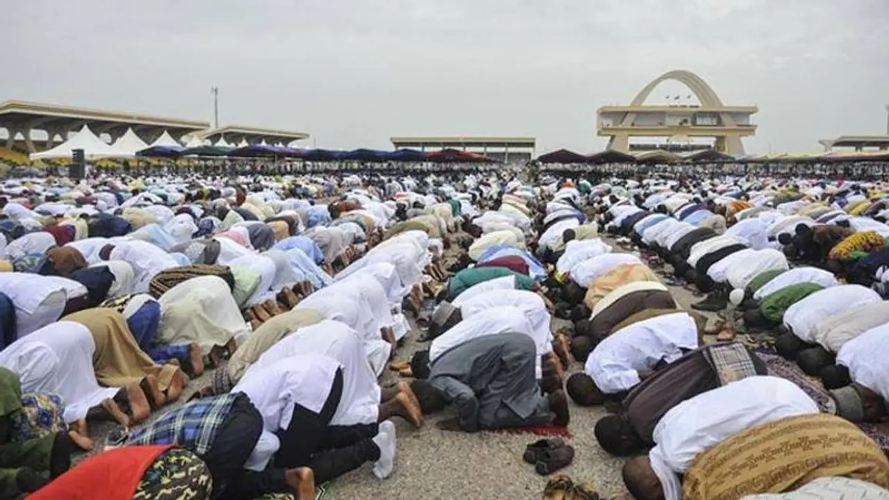 दुनिया का वो देश जहां मुस्लिमों को नहीं है कोई अधिकार, इस्लाम पर है बैन, नहीं है 1 भी मस्जिद दुनिया का वो देश जहां मुस्लिमों को नहीं है कोई अधिकार, इस्लाम पर है बैन, नहीं है 1 भी मस्जिद