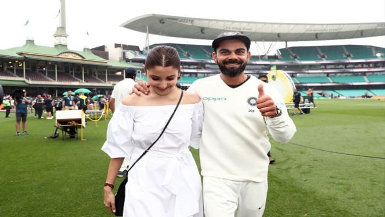 অনেক সহ্য করেছি আমরা, স্ত্রী অনুষ্কার পাশে দাঁড়িয়ে মন্তব্য বিরাট কোহলি