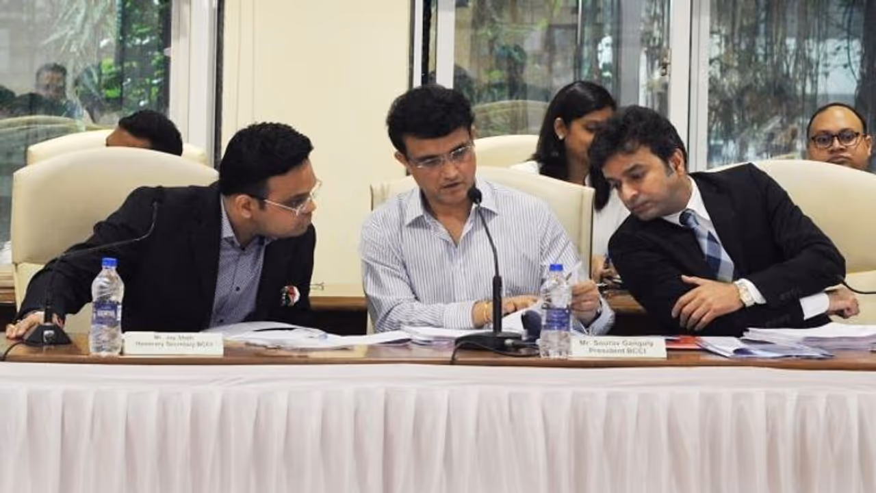 সংবিধান সংশোধনে সিলমোহর দিলেন বোর্ড সদস্যরা, বল এবার সুপ্রিম কোর্টে সংবিধান সংশোধনে সিলমোহর দিলেন বোর্ড সদস্যরা, বল এবার সুপ্রিম কোর্টে