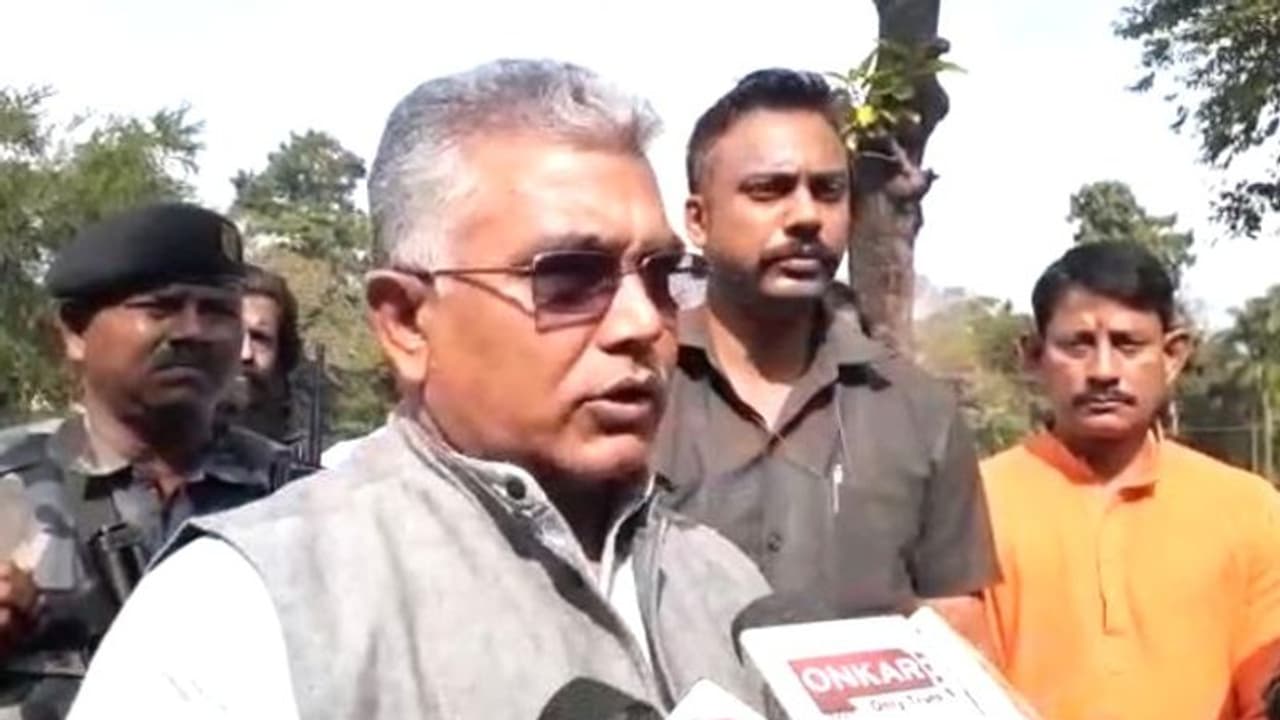 রাষ্ট্রদ্রোহিতায় মদত জোগাচ্ছে মমতার সরকার, নদিয়ায় এসে পাল্টা দিলেন দিলীপ রাষ্ট্রদ্রোহিতায় মদত জোগাচ্ছে মমতার সরকার, নদিয়ায় এসে পাল্টা দিলেন দিলীপ