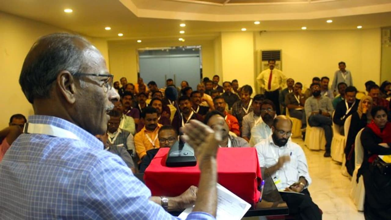 ഇന്ത്യയിപ്പോൾ അപദേശീയതയുടെ പാതയിൽ: കെടി കുഞ്ഞിക്കണ്ണന് ഇന്ത്യയിപ്പോൾ അപദേശീയതയുടെ പാതയിൽ: കെടി കുഞ്ഞിക്കണ്ണന്