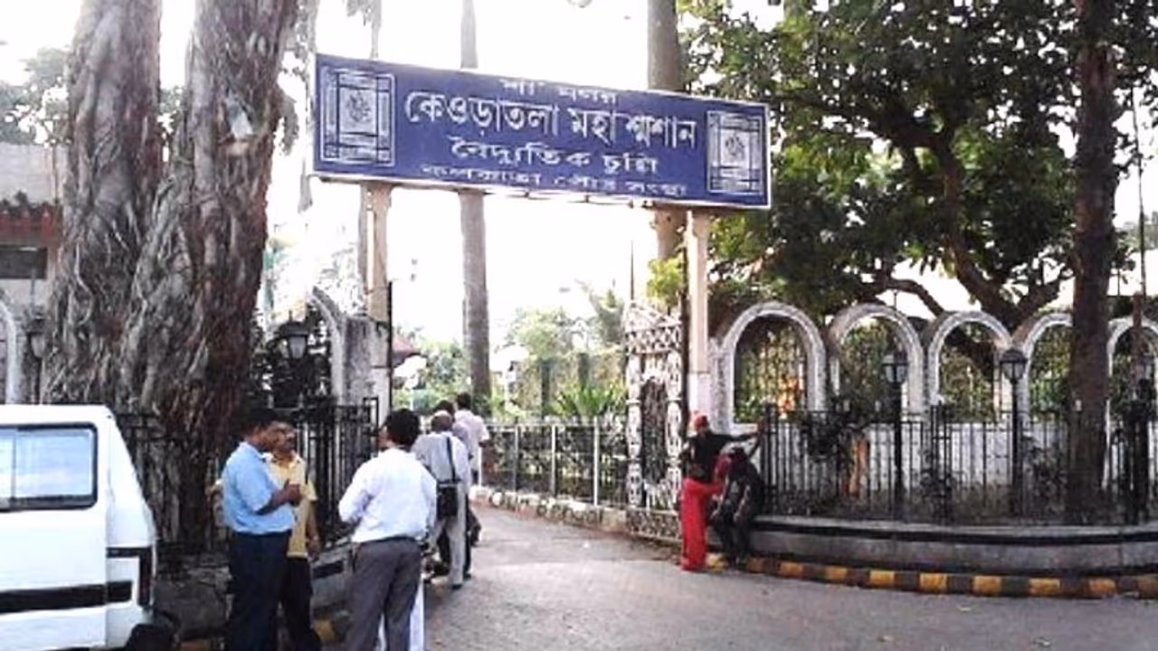 শ্মশানের বাতাসের জেরে বাসা বদল, কলকাতার ঘুম কাড়ছে কেওড়াতলা শ্মশানের বাতাসের জেরে বাসা বদল, কলকাতার ঘুম কাড়ছে কেওড়াতলা