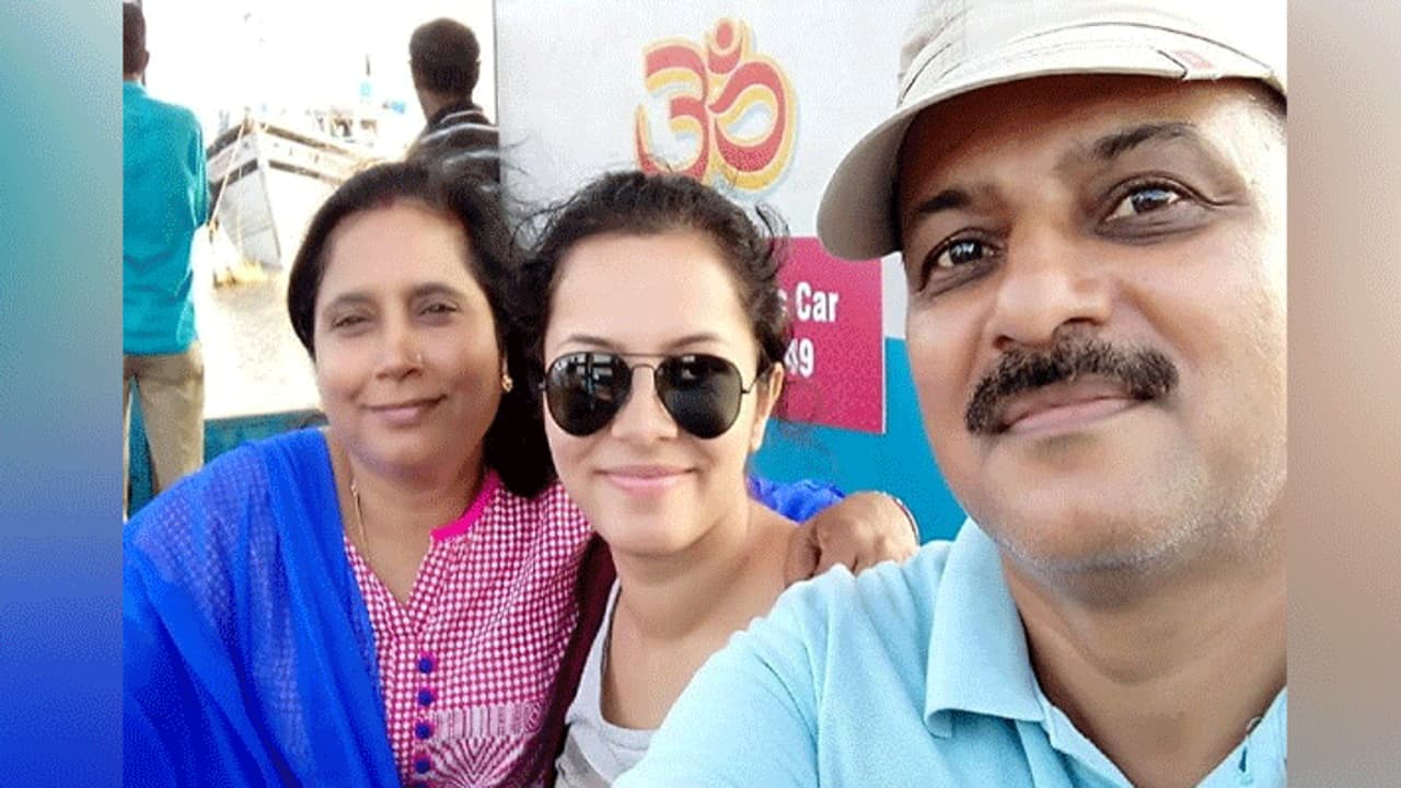 बिहार की बेटी ने रचा इतिहास, कॉलेज में अफसर को देख लिया एक फैसला और बन गई देश की पहली महिला पायलट बिहार की बेटी ने रचा इतिहास, कॉलेज में अफसर को देख लिया एक फैसला और बन गई देश की पहली महिला पायलट