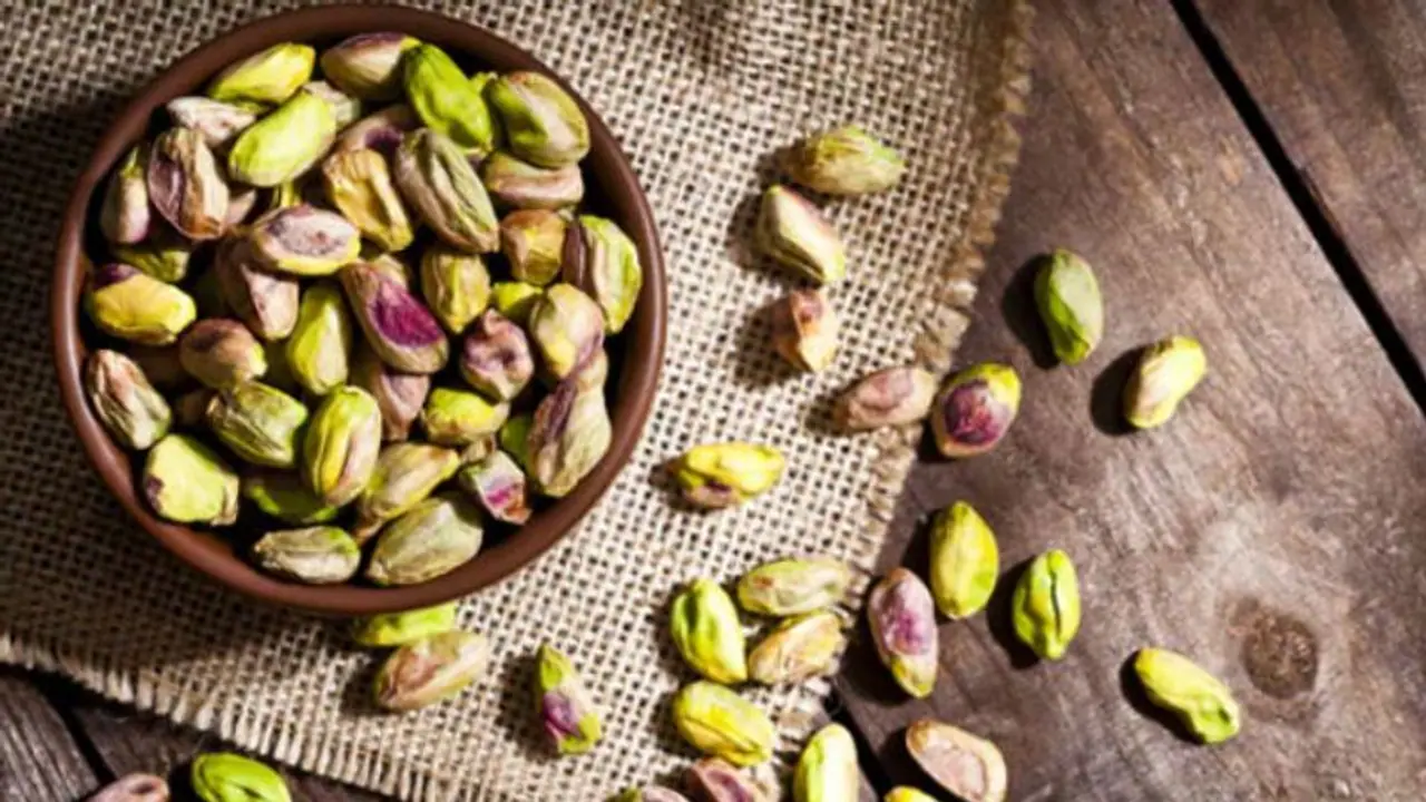 പിസ്ത ചില്ലറക്കാരനല്ല; ​ഗുണങ്ങൾ അറിയാം