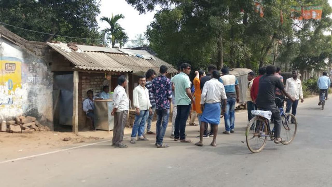 বিজেপি কর্মীর মায়ের 'শ্লীলতাহানি', অভিযুক্ত তৃণমূল কংগ্রেসের ছাত্রনেতা বিজেপি কর্মীর মায়ের 'শ্লীলতাহানি', অভিযুক্ত তৃণমূল কংগ্রেসের ছাত্রনেতা