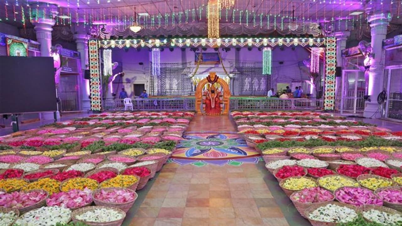 శోభాయమానంగా శ్రీ పద్మావతి అమ్మవారి పుష్పయాగం