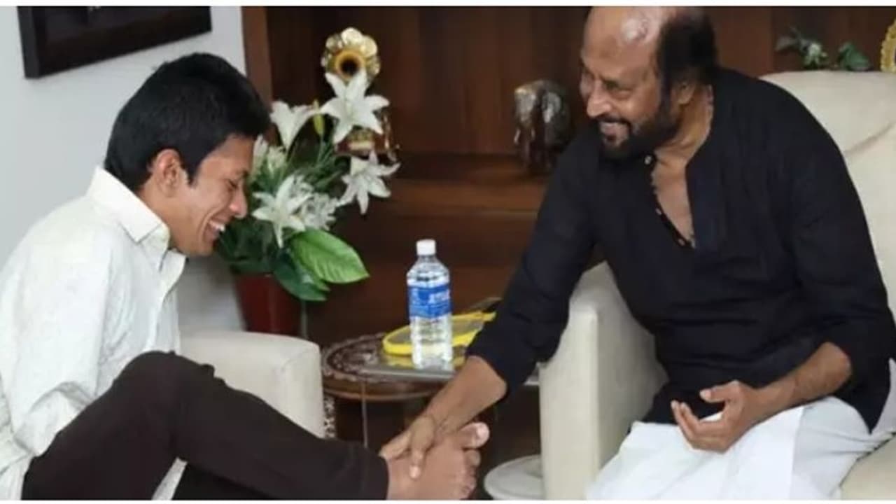 ரஜினியுடன் கேரள மாற்றுத்திறனாளி இளைஞர் சந்திப்பு... பினராய் விஜயனை தொடர்ந்து ரஜினியுடன் நெகிழ்ச்சி!