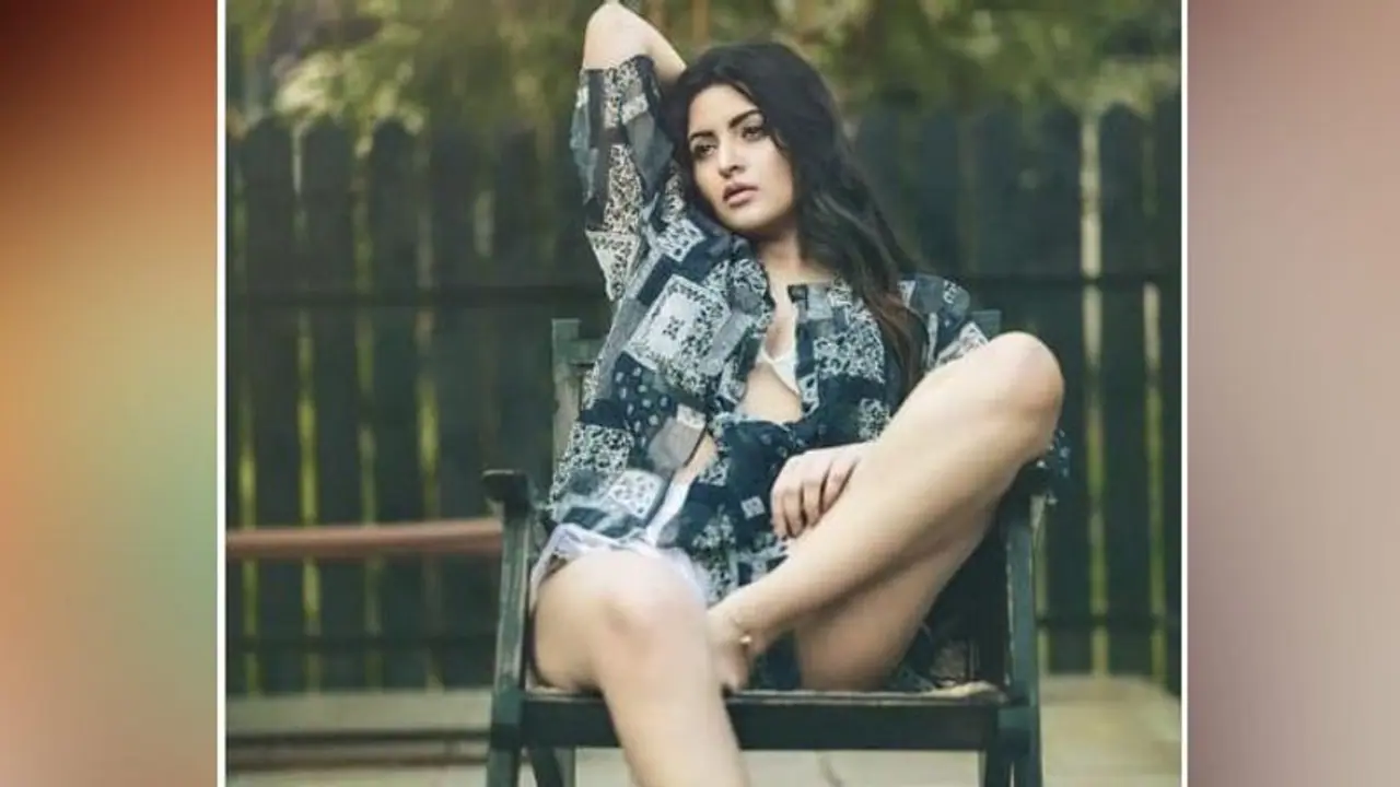 বিতর্কিত নায়িকা পরিমনির জীবনে আসছে নতুন অতিথি, কে সেই বিশেষ অতিথি, যার জন্য দেড় বছরের ছুটিতে গেলেন নায়িকা