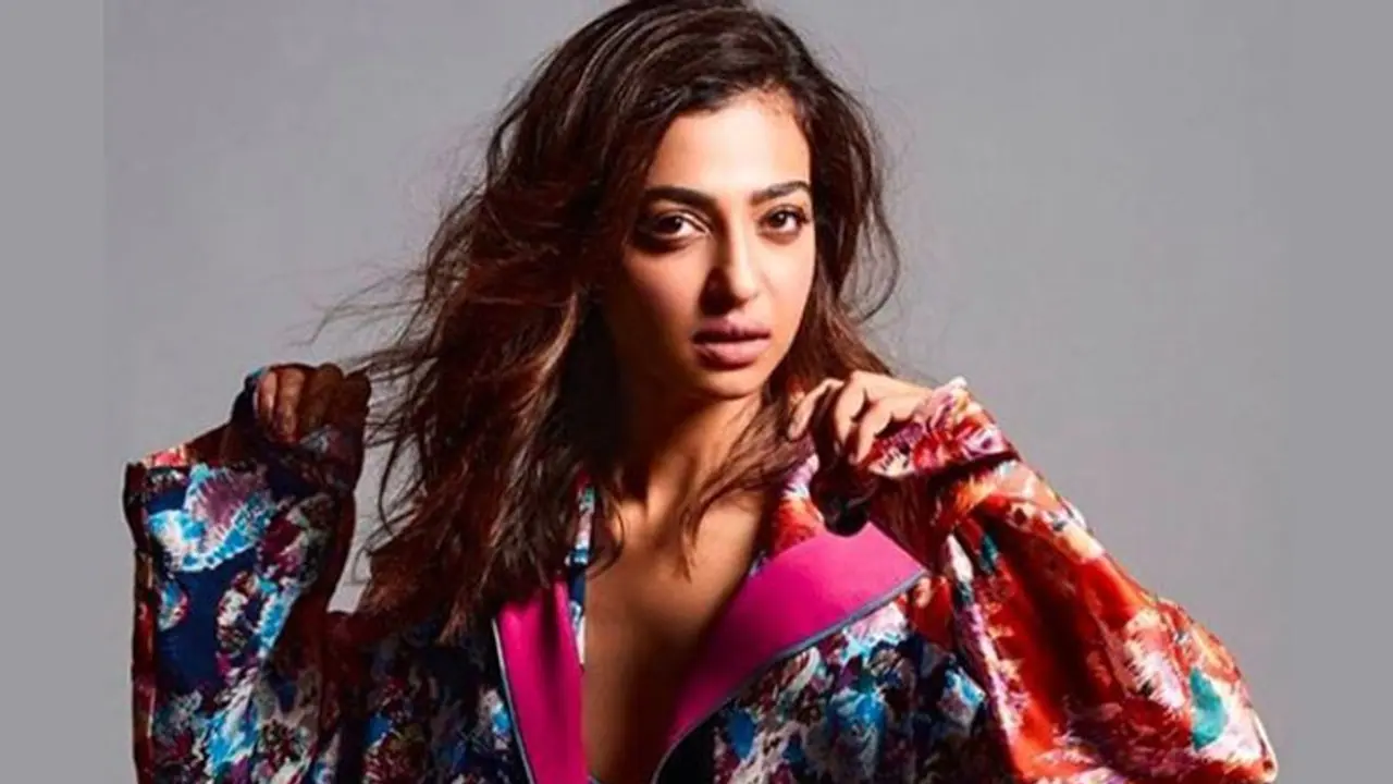 ''వయసులో నాకేంటే చిన్న.. కానీ డేట్ కి పిలిచాడు'' ''వయసులో నాకేంటే చిన్న.. కానీ డేట్ కి పిలిచాడు''