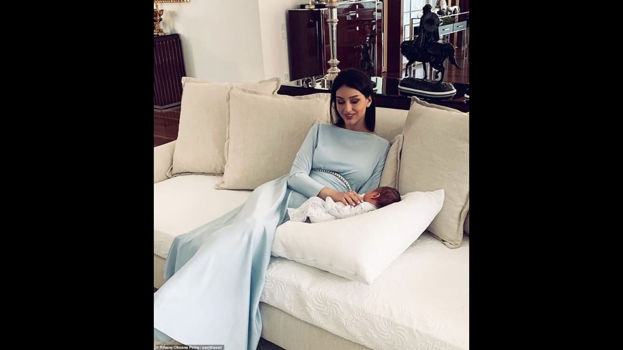 ரஷ்ய மாடல் அழகியுடன் வரம்பு மீறிய உல்லாசம்..!! ஆச்சரியத்தில் மூழ்கடிக்கும் அரண்மனை ரகசியம்..!!