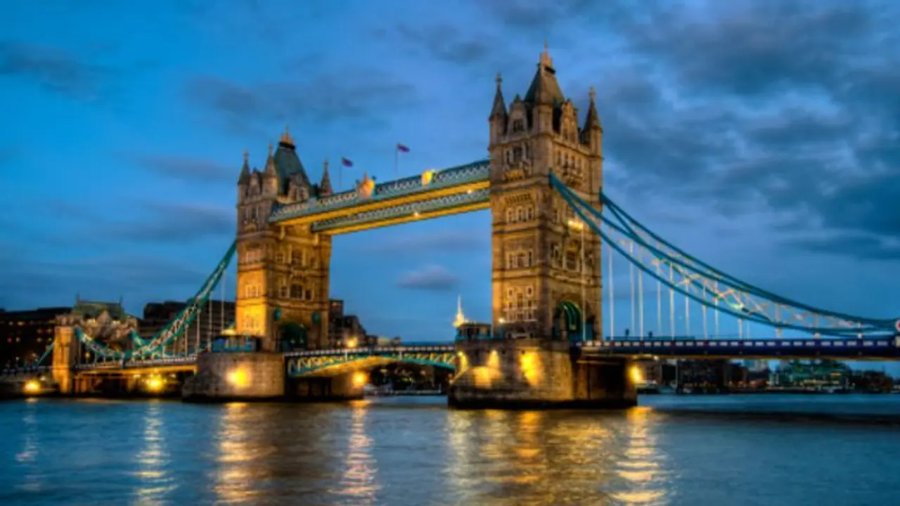 বিলেতের মাটিতে বাংলা পেল সরকারি ভাষার স্বীকৃতি, ব্রিটিশ রাজ্যে বাঙালির নজির বিলেতের মাটিতে বাংলা পেল সরকারি ভাষার স্বীকৃতি, ব্রিটিশ রাজ্যে বাঙালির নজির